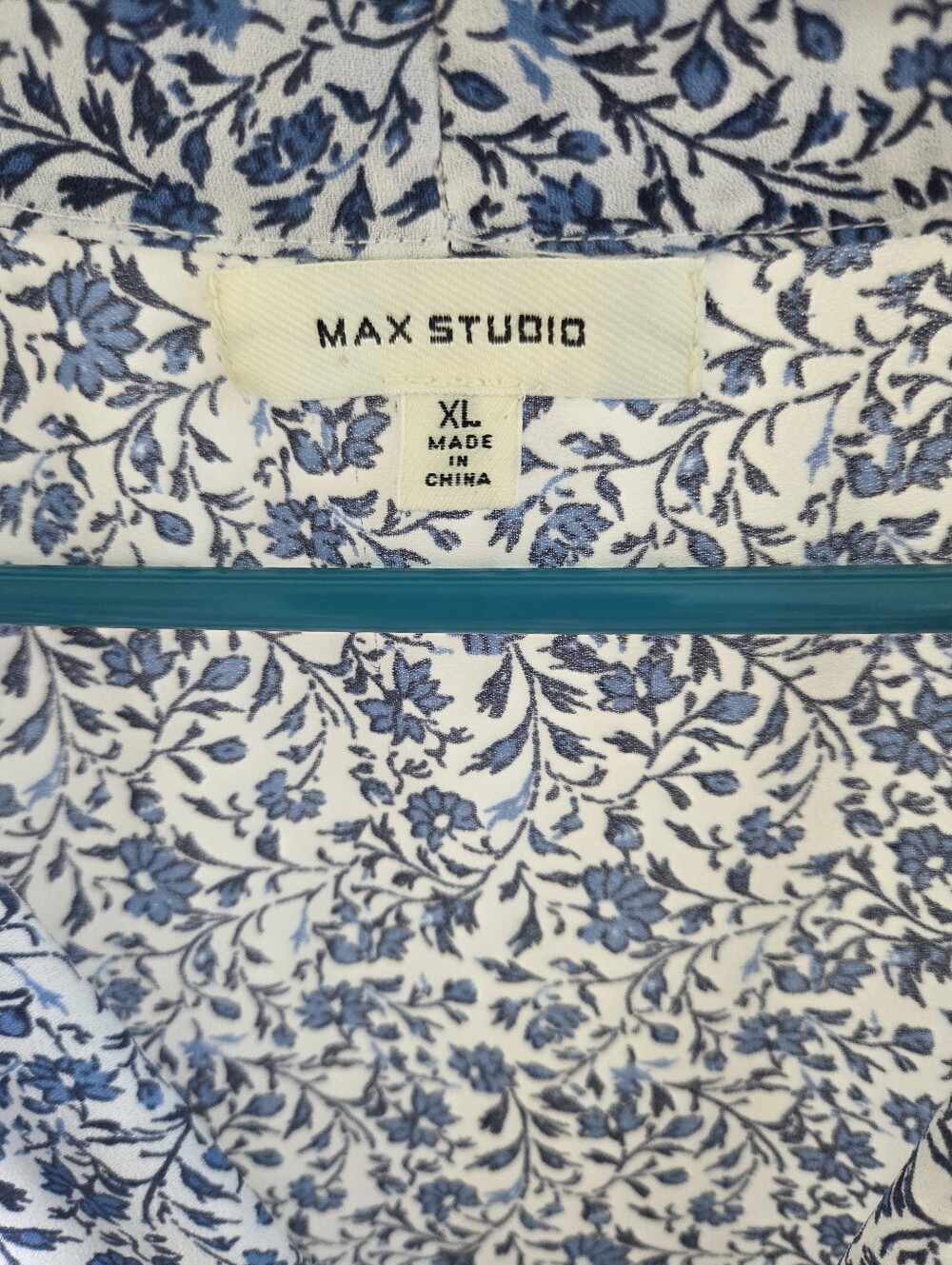 Max Studio Blouse - Picture 3 of 4